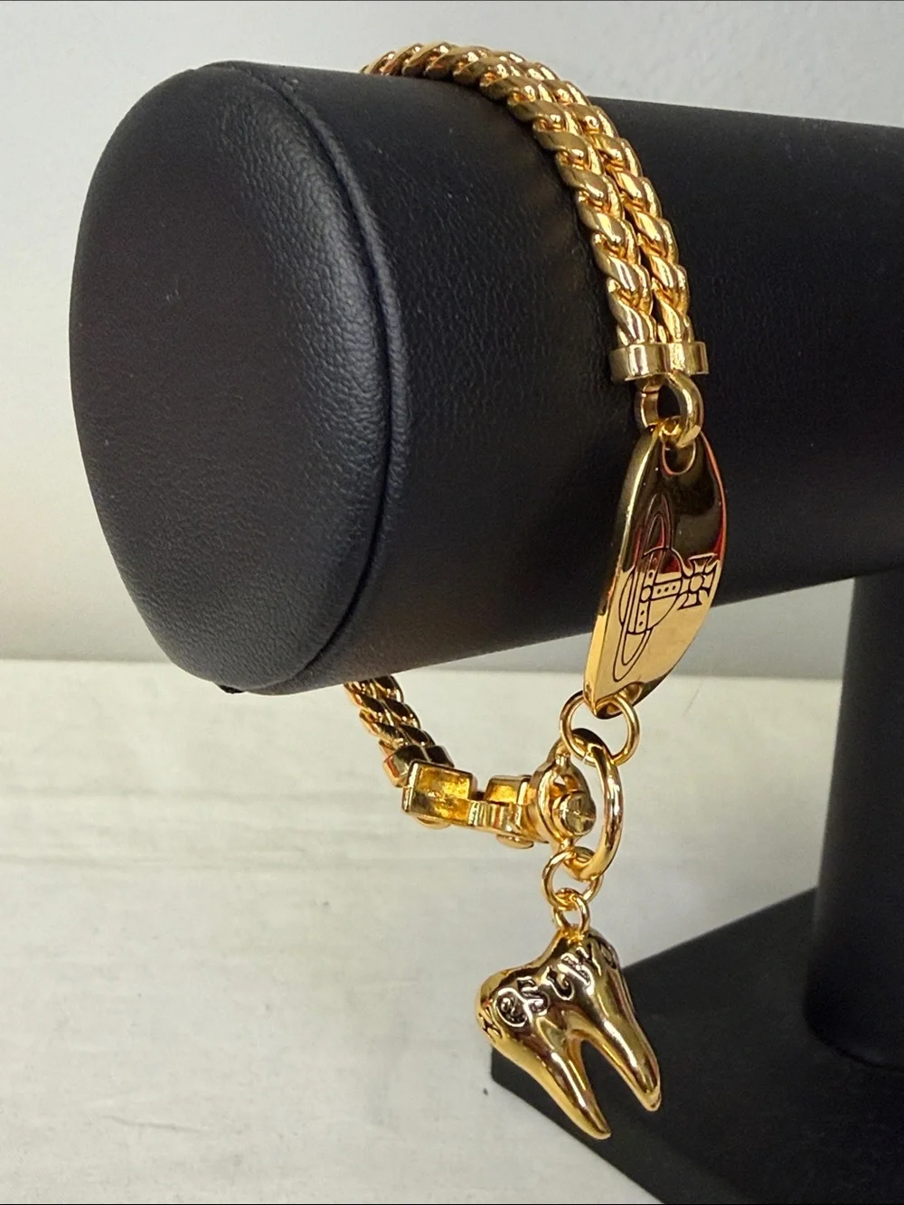 Vivienne Westwood Orb Tooth Charm Gold Tone Rope Chain Bracelet 7.1